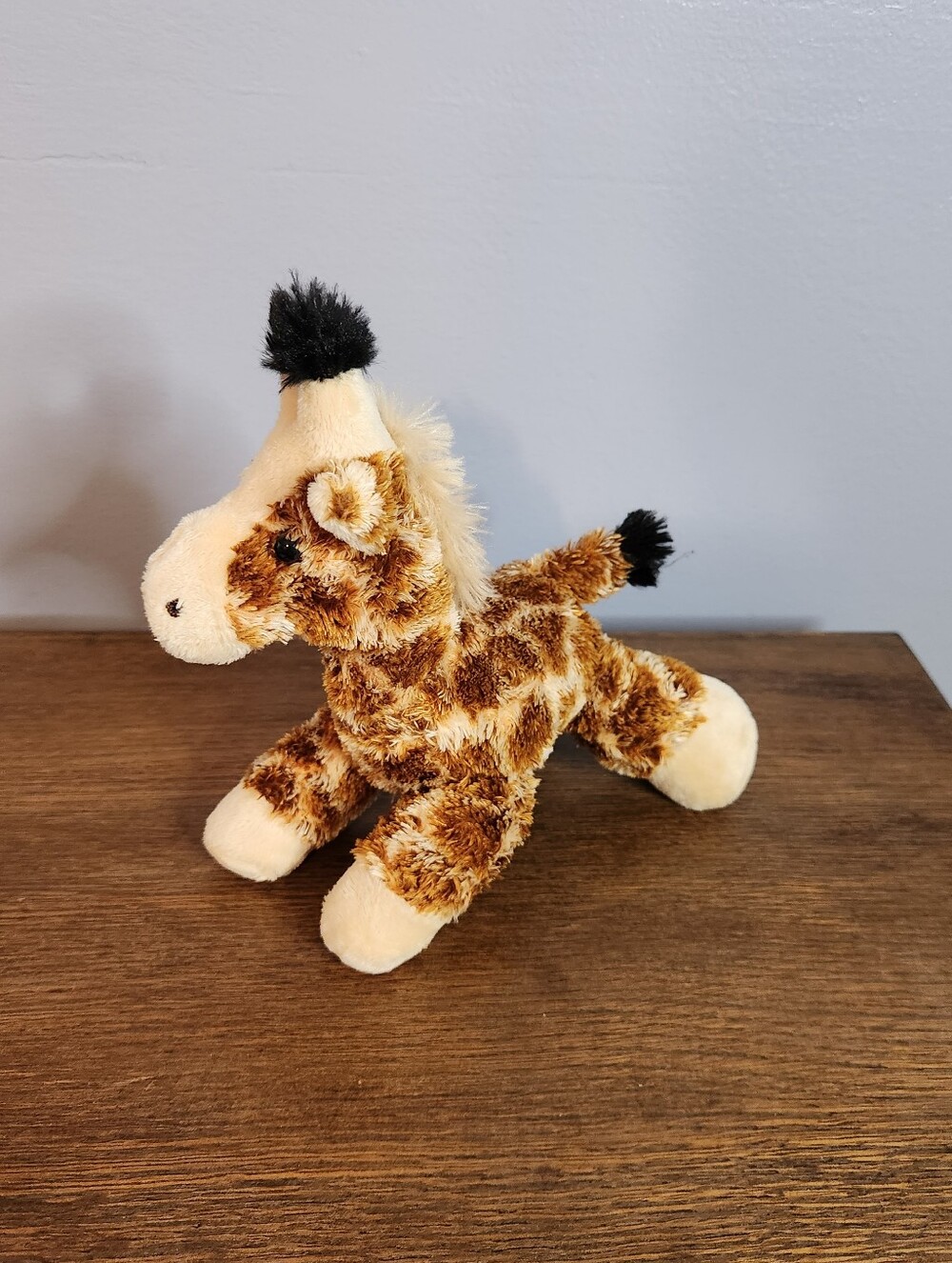 Aurora Mini Flopsie Gigi Small Giraffe March 2015 Beanbag